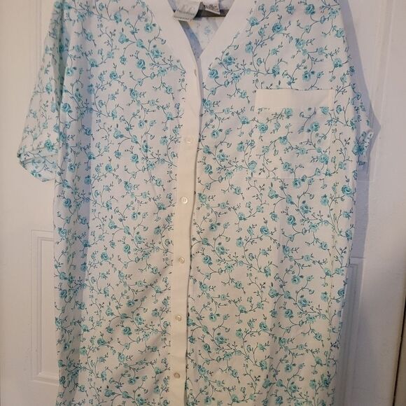 Emerald Club Intimate Short Sleeve Night Wear White With Green Flowers Design XL - Picture 5 of 5